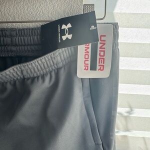 UnderArmour Loose Joggers - brand new with tags